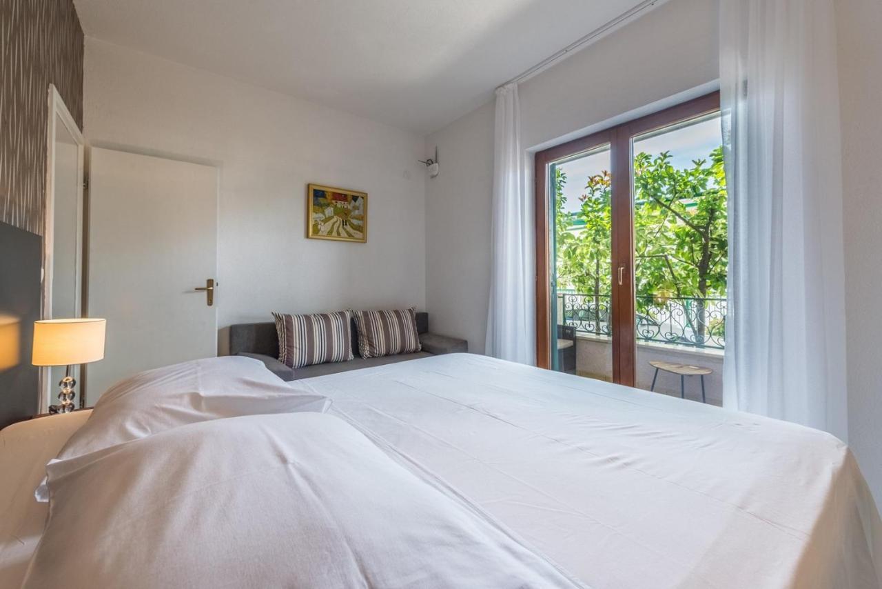Apartments Ivana-Mira Okrug Gornji Εξωτερικό φωτογραφία