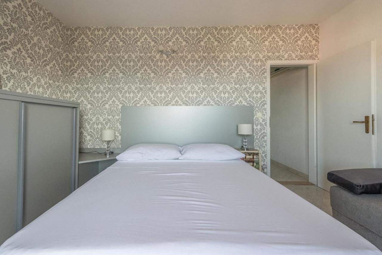 Apartments Ivana-Mira Okrug Gornji Εξωτερικό φωτογραφία