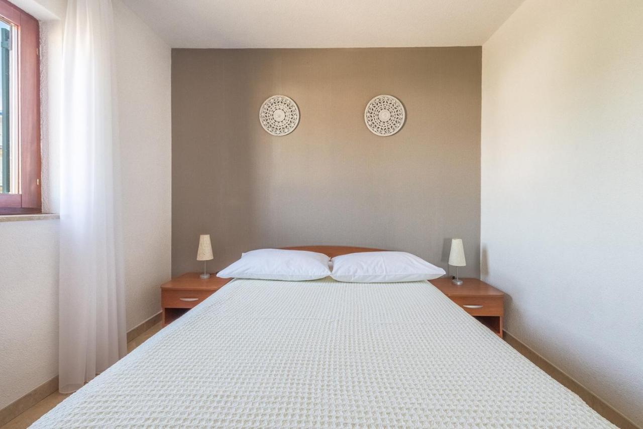 Apartments Ivana-Mira Okrug Gornji Εξωτερικό φωτογραφία