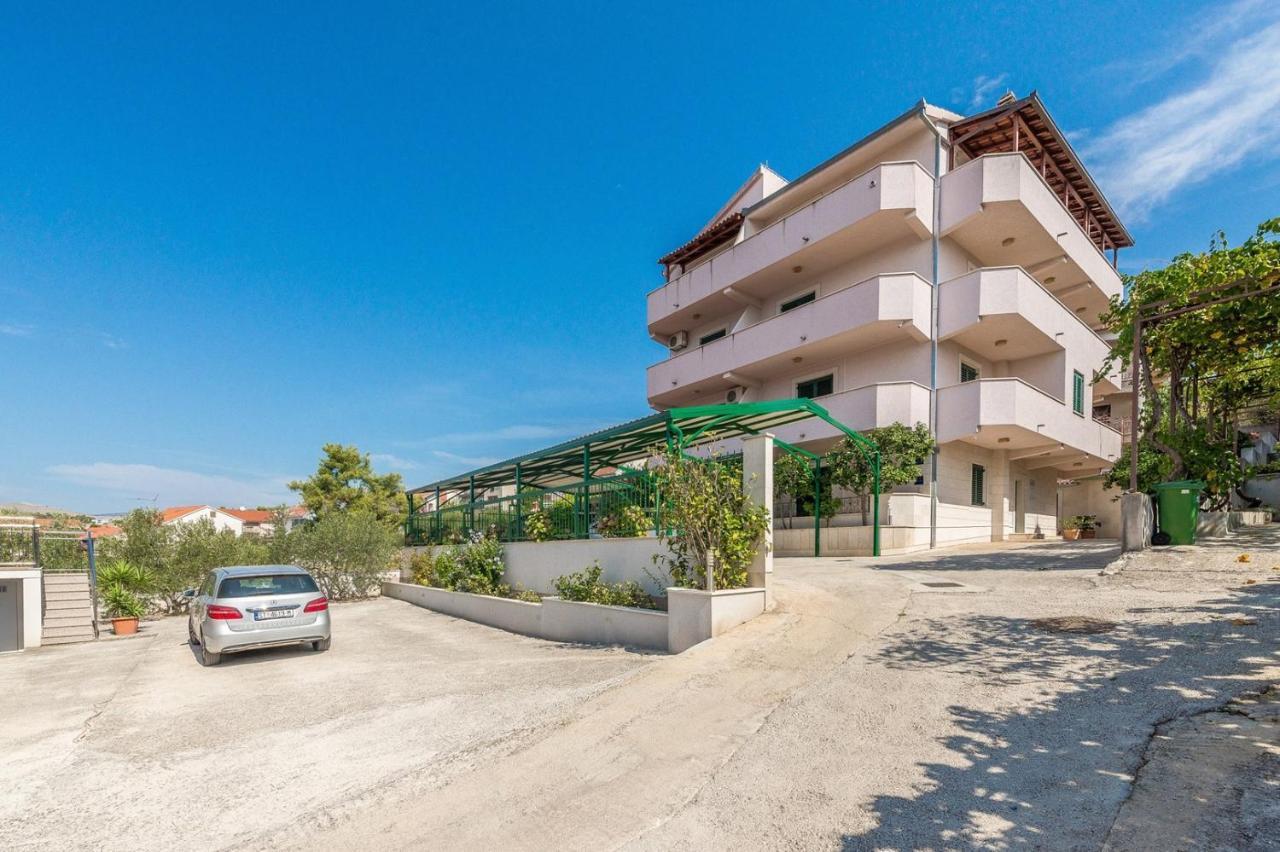 Apartments Ivana-Mira Okrug Gornji Εξωτερικό φωτογραφία
