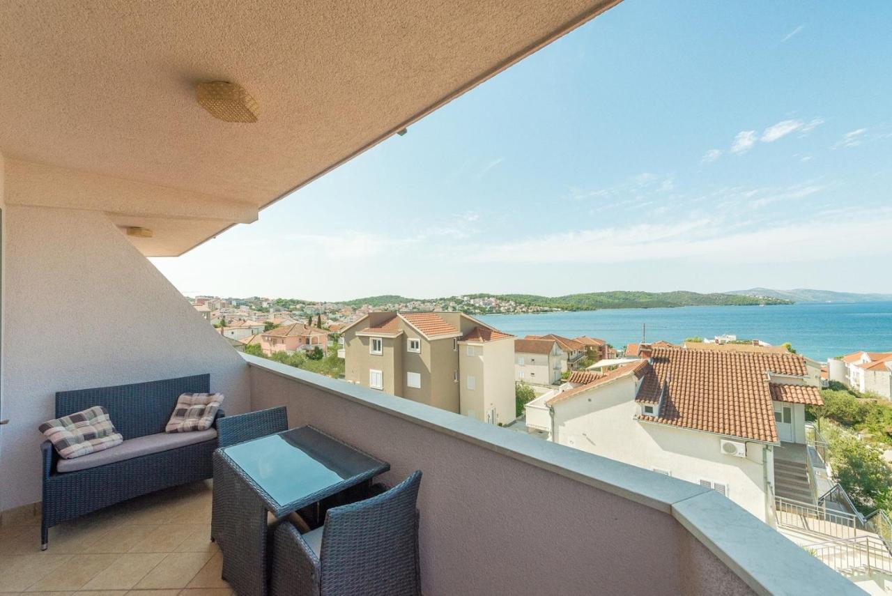 Apartments Ivana-Mira Okrug Gornji Εξωτερικό φωτογραφία